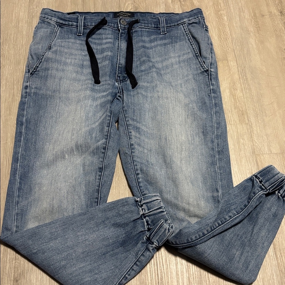 Signature by Levi Strauss Light Blue Men's Jeans